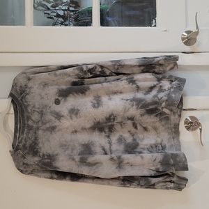 Volcom tie dye sweatshirt